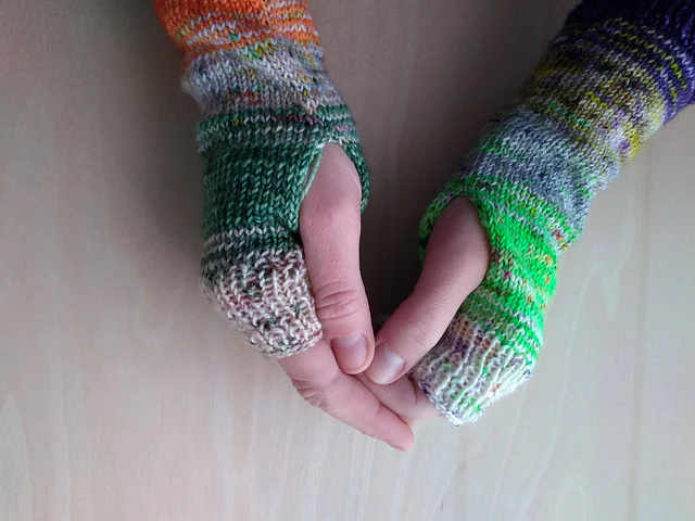 Thumb 2